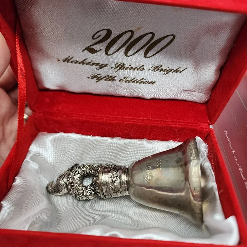 Madison Avenue Christmas Bell 2000 Silver Plated Making Spirits Bright Collector